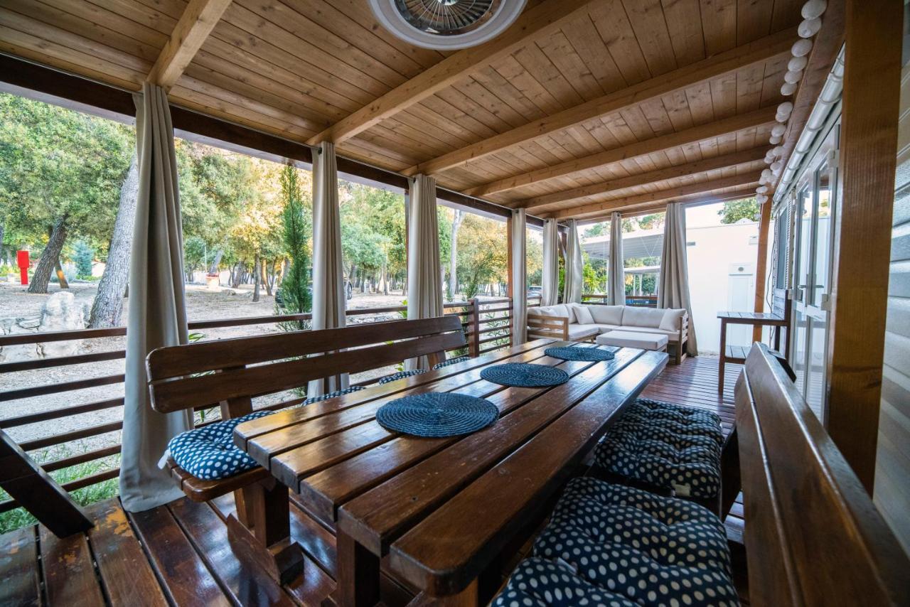 Mobile Home Cube, 3 Bedrooms, Free Parking, Wifi Biograd Na Moru Exterior photo